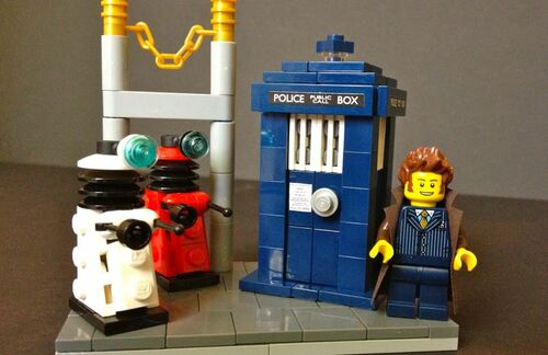 Die TARDIS aus der britischen Kult-Serie „Dr Who" - für die meisten Menschen lediglich eine blaue Telefonbox; für Eingeweihte ein globales Symbol der Nerd-Kultur. "It's bigger on the inside." Yes, indeed!