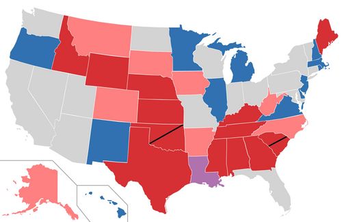 Das Ergebnis der Zwischenwahlen im November 2014: Die Demokraten (blau) haben die Senatsmehrheit an die Republikaner (rot) verloren - wovor viele bereits im Vorfeld gewarnt haben. Obamas Beliebtheit bei seinen Staatsbürgern ist mittlerweile auf 40 Prozent gefallen. Nun sieht es ganz so aus, als ob die Regierung zur "lame duck" wird.
Gekostet hat der Wahlkampf übrigens 3,7 Milliarden US-Dollar. Der teuerste Zwischenwahlkampf aller Zeiten.