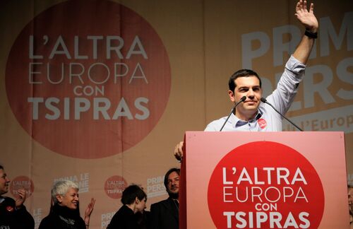 Alexis Tsipras. 1974 in Athen geboren, Vorsitzender der linken Partei SYRIZA, seit zwei Wochen Ministerpräsident von Griechenland. Seine politische Karriere begann er als Mitglied in der kommunistischen Jugend Griechenlands. Später war er studentischer Senator an der Nationalen Technischen Universität, wo er Bauingenieurswesen studierte. Kurz darauf begann sein politischer Aufstieg in der Parteien Synaspismos, wo er vom  Sekretär der Jugendorganisation bis zum Parteivorsitzenden aufstieg. Mit seinem Einzug in das griechische Parlament 2009 wurde er Vorsitzender der SYRIZA-Fraktion, die sich 2012 in eine Partei umwandelte, um die Chance auf die 50 Bonussitze, die die stärkste Partei erhält, zu erlangen. Landete er so 2012 noch auf dem "zweiten" Platz konnte er sich bei den vorgezogenen Wahlen Anfang des Jahres die 50 Bonussitze sichern - und verpasste die absolute Mehrheit nur knapp, weshalb SYRIZA eine Koalition mit der nationalkonservativen Partei ANEL bildet. Tsipras Ziele? Eine Lockerung der Troika und ein Schuldenschnitt für Griechenland, um die soziale Not zu bekämpfen.