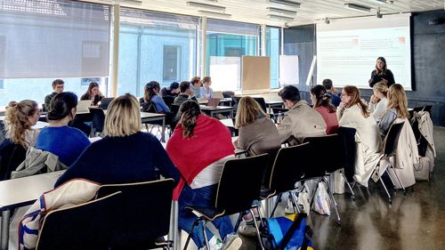 Überraschend voll war es beim Student Research Day. Aber so ist es auch gewünscht. Besser kann es nicht sein für die Nachwuchsforschenden.