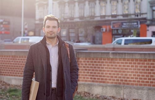 Said D. Werner ist Wirtschaftswissenschaftler und Visiting Fellow am Massachusetts Institute of Technology (MIT). Er war Politikberater im Deutschen Bundestag und NRW-Wirtschaftsministerium.