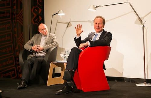 Gemeinsam diskutierten Prof. Dr. Helmut Willke und Dr. Christoph Beier über die Zukunft der deutschen Entwicklungspolitik. Im April 2014 findet in Mexiko ein lang erwartetes Ministertreffen der globalen Partner­schaft für wirksame Entwicklungskooperationen stand, bei dem gemeinsame Leitlinien, wie es weltweit mit der Entwicklungszusammenarbeit weitergehen soll, festgelegt werden. 